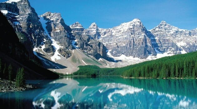 الجبال-الصخرية-كندا