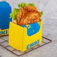 مطعم وجبات سريعة أردني متخصص في الدجاج المقلي والبرجر