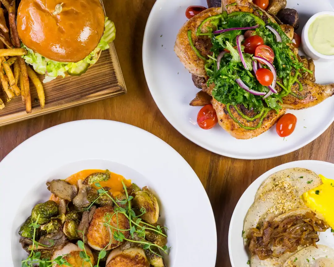 يقدم الاطباق المتوسيطة والتركية والصحية والشرق اوسطية 