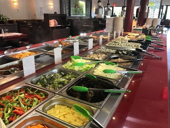 يقدم الاطباق الصينية واليابانية والاسيوية 