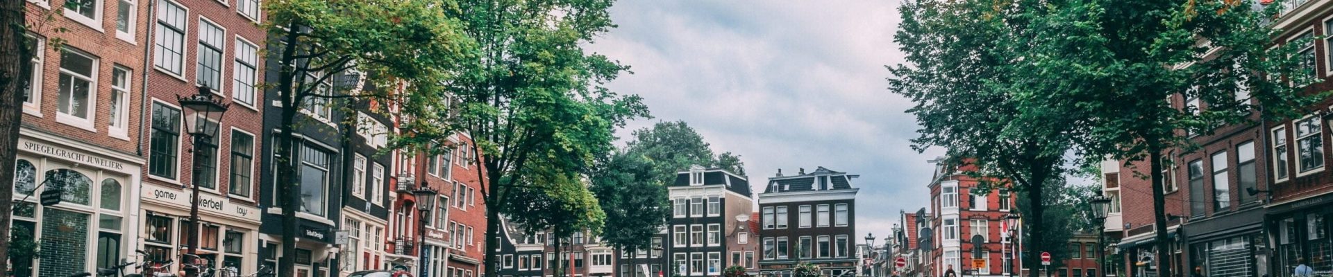 pexels-chait-goli-2031706